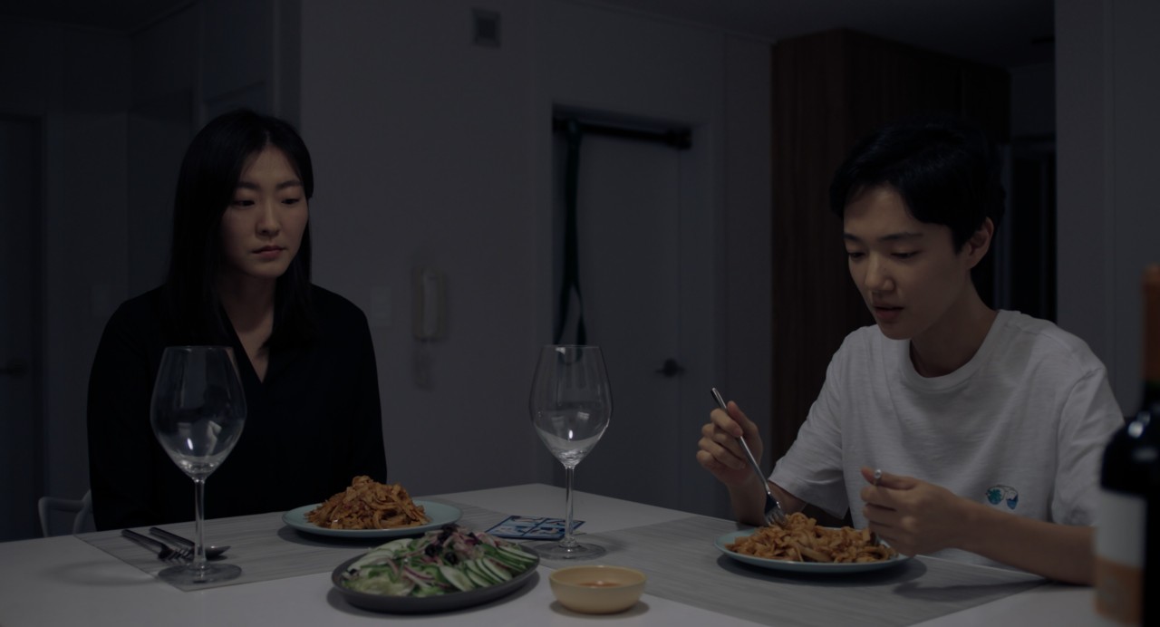 영화 '럭키, 아파트' 스틸컷. /사진제공=인디스토리