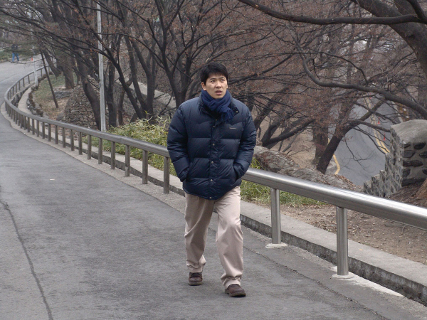 '극장전'의 동수