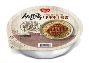 동원F&B가 자사의 독자적 기술인 '가마솥공법'으로 지은 밥과 제주돼지 너비아니를 올린 즉석 덮밥 ‘쎈쿡 너비아니 덮밥’을 출시했다.