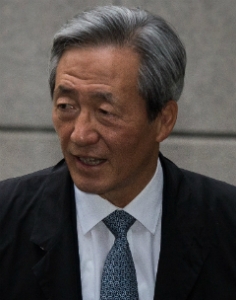 현대중공업 대주주인 정몽준 아산나눔재단 명예이사장