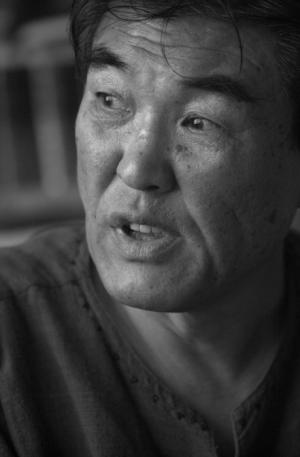 김지하