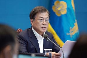 문재인 대통령이 수석·보좌관회의를 주재하고 있다. /사진=뉴스1