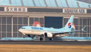 대한항공 보잉 737-8 항공기 1호기가 지난 2월 13일 김포공항에 착륙하고 있는 모습. 자료 : 대한항공 보도자료(news.koreanair.com)