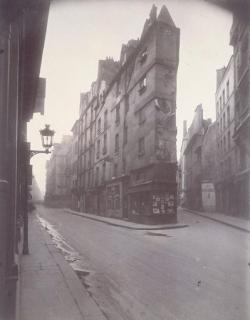 코너 뤼 드 센느(Coin Rue de Seine). Date de création: 1924. Numéro d’object: CARPH003868., 외젠 앗제 Eugène Atget(1857–1927), Tirage sur papier albumin, Musée Carnavalet.