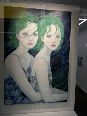 갤러리자유 '이지은 개인전 플라네타이[PLANETAI]' 전경.&lt;흔들리는 밤하늘 속으로&gt;(이지은, acrylic on canvas, 112x145.5cm, 2023)/출처=갤러리자유/재판매 및 DB금지
