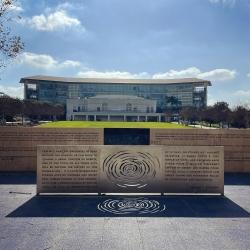 2024년. 로버트 케네디 공립학교
