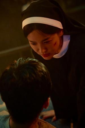 &nbsp;'호명'하는 유니아 수녀