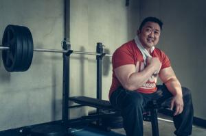 '거룩한 밤: 데몬 헌터스' 스틸컷.&nbsp;롯데엔터테인먼트 제공